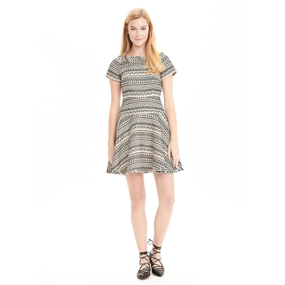 Banana Republic Print Jacquard Fit-and-Flare Dress Black White Size 4/S New